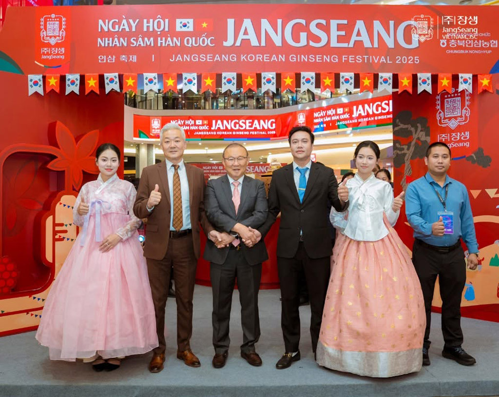 Ngày hội nhân sâm Hàn Quốc với thương hiệu JangSeang Ngày hội nhân sâm Hàn Quốc với thương hiệu JangSeang